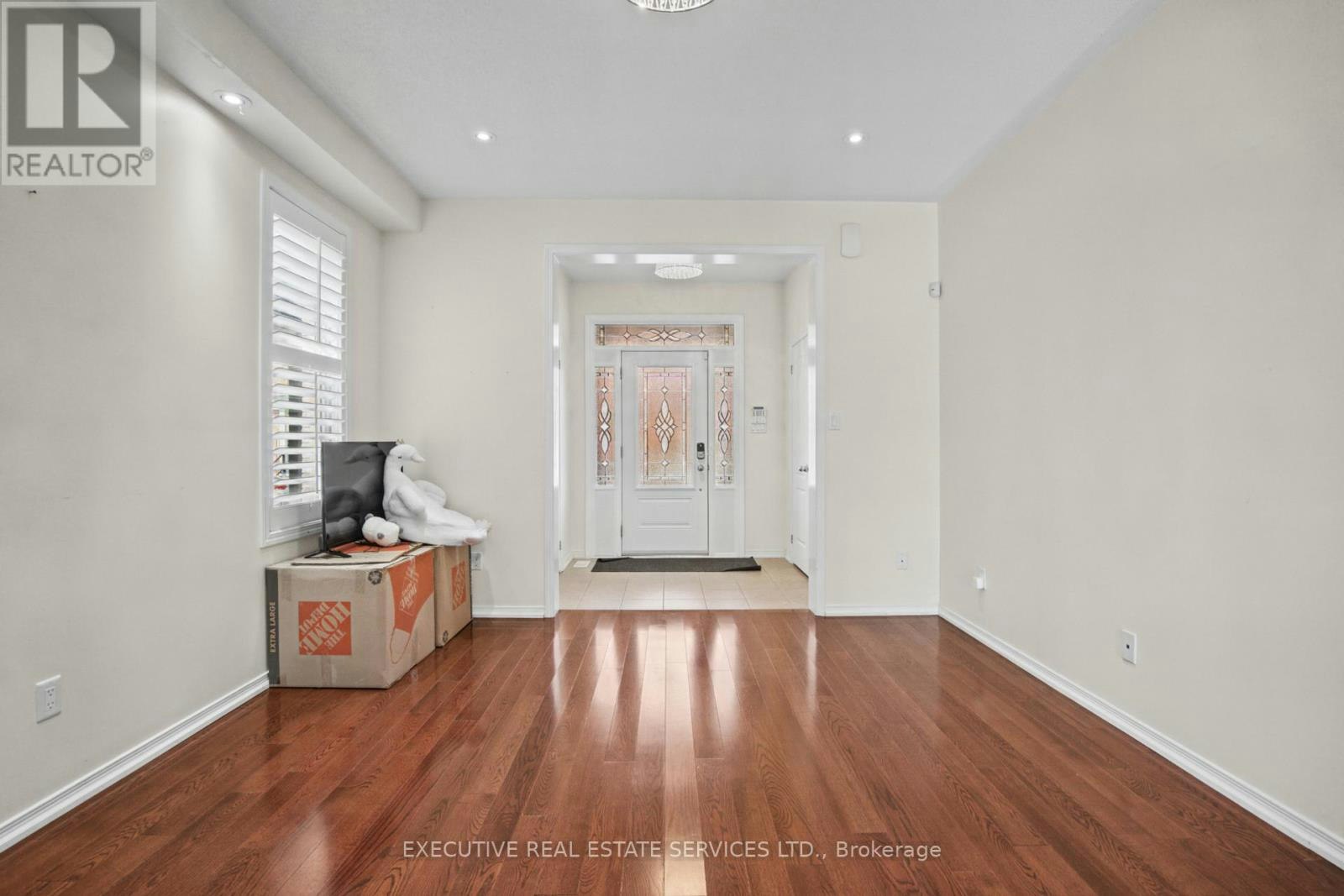 1571 Edgecroft Drive, Pickering, ON, L1X 0B6 - 12