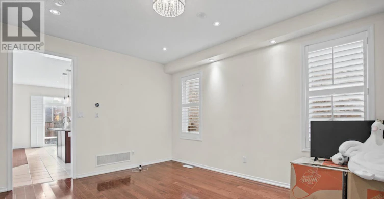 1571 Edgecroft Drive, Pickering, ON, L1X 0B6 - 9