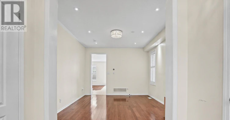 1571 Edgecroft Drive, Pickering, ON, L1X 0B6 - 8