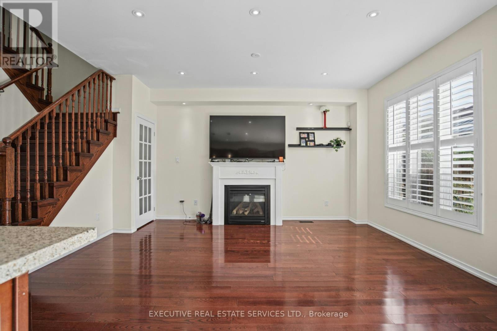 1571 Edgecroft Drive, Pickering, ON, L1X 0B6 - 19