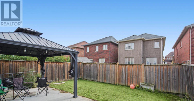 1571 Edgecroft Drive, Pickering, ON, L1X 0B6 - 45