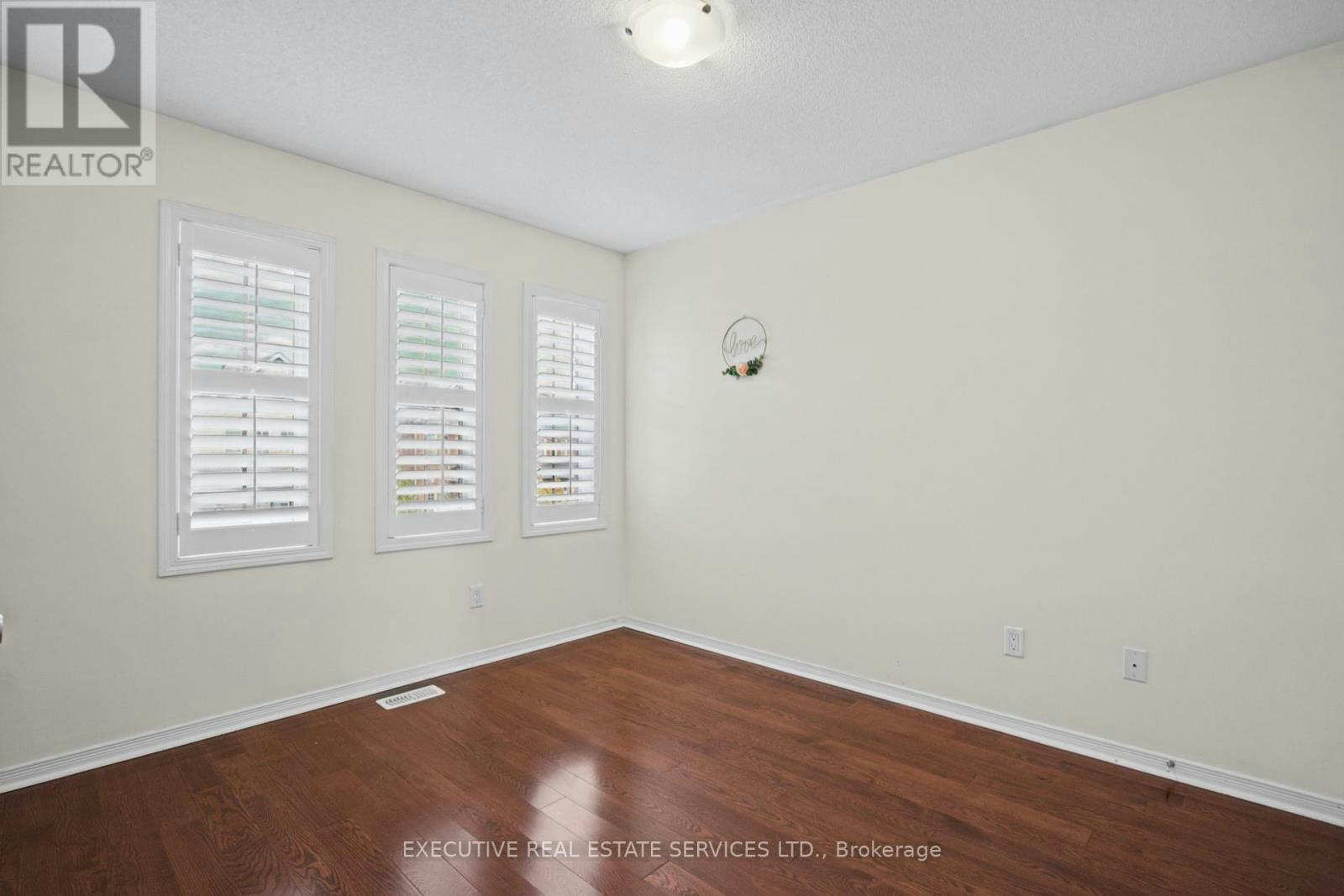 1571 Edgecroft Drive, Pickering, ON, L1X 0B6 - 39