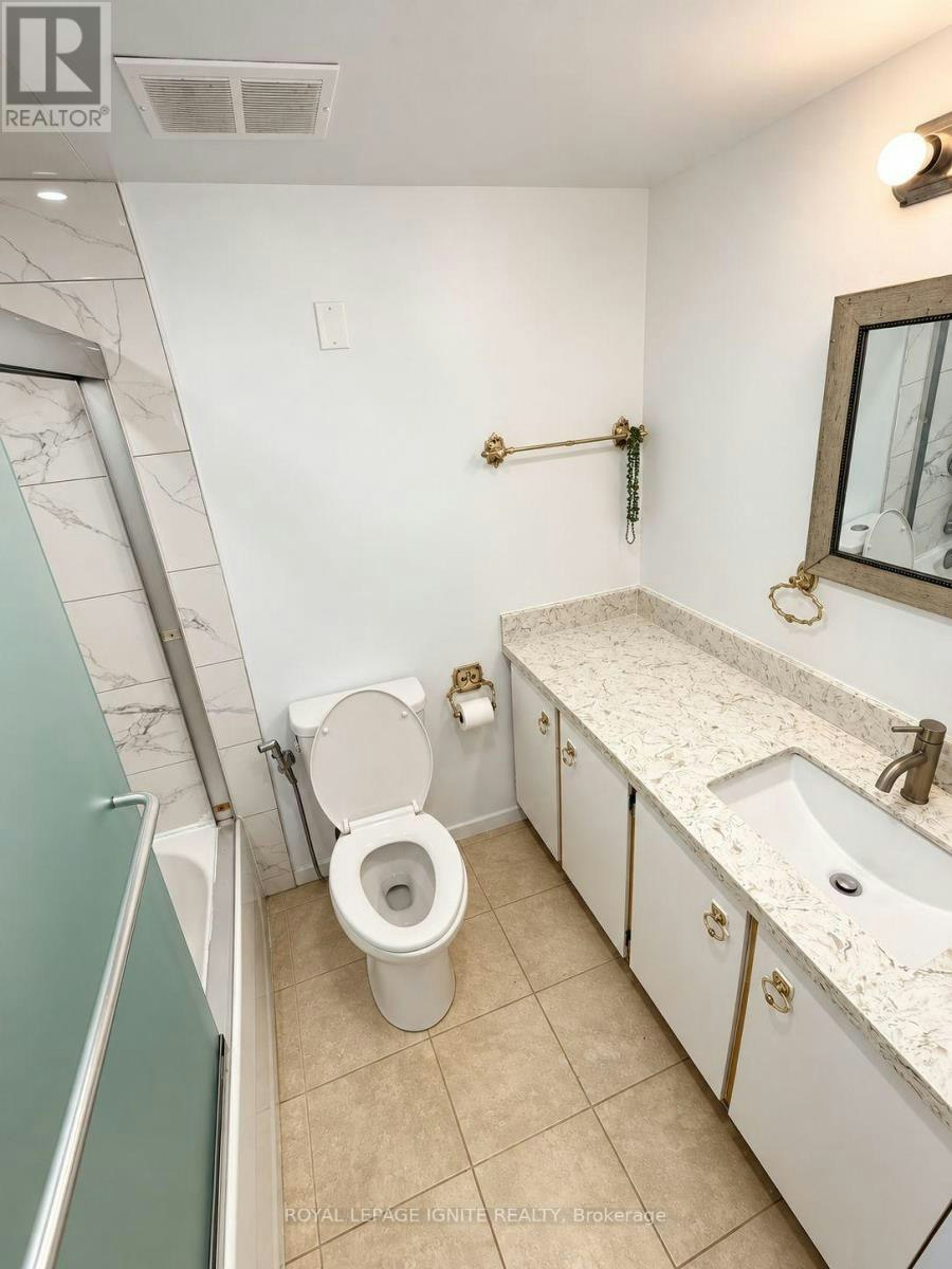 PH 8-120 Dundalk Drive, Toronto, ON, M1P 4V9 - 5