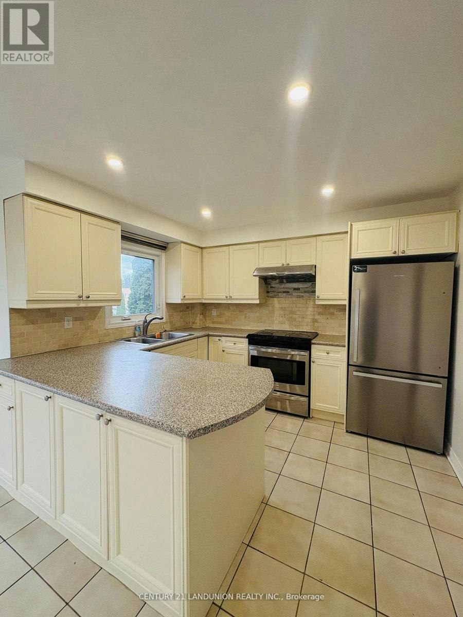 MAIN-48 Marchwood Crescent, Richmond Hill, ON, L4C 8M4 - 5