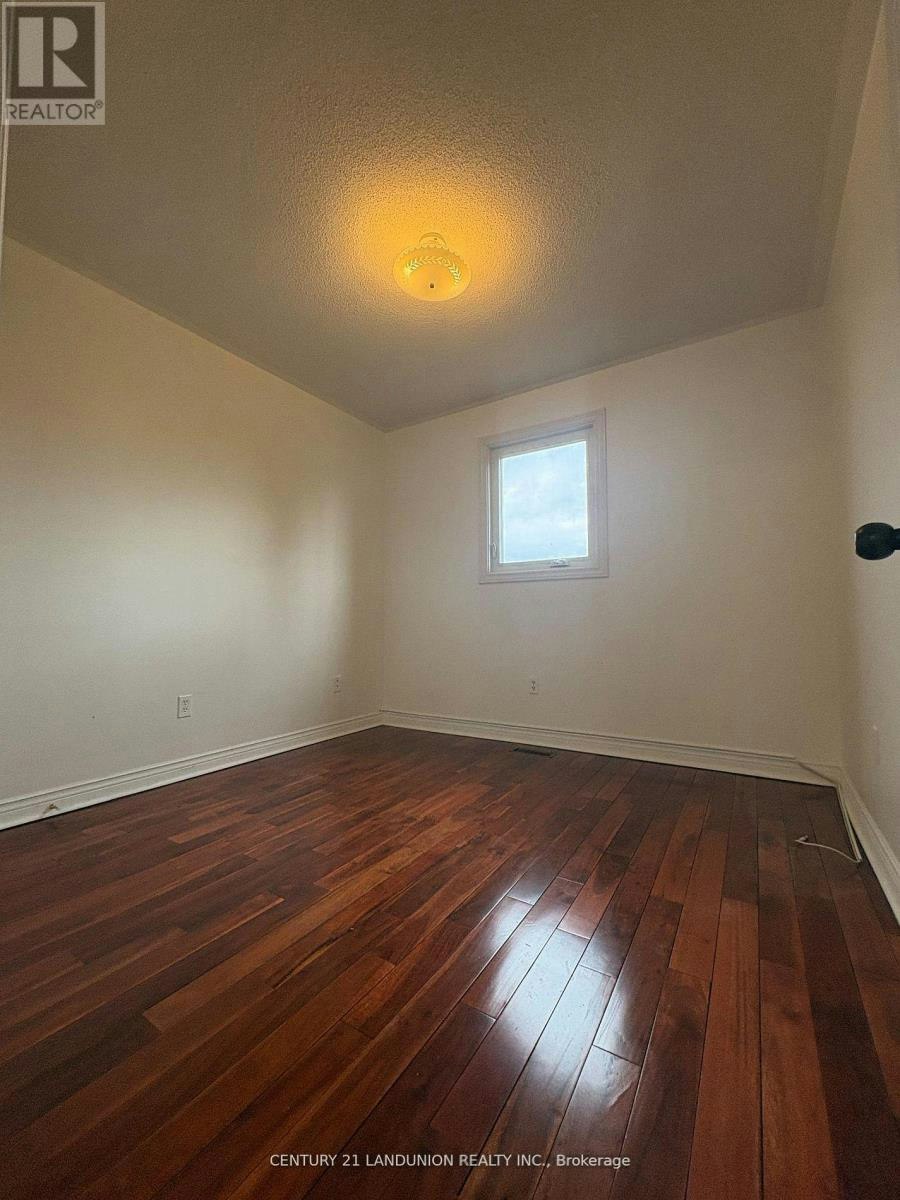 MAIN-48 Marchwood Crescent, Richmond Hill, ON, L4C 8M4 - 10