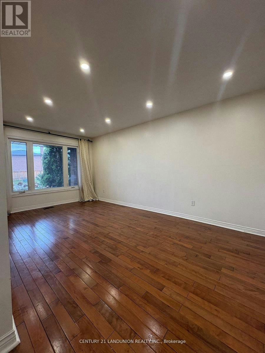 MAIN-48 Marchwood Crescent, Richmond Hill, ON, L4C 8M4 - 16
