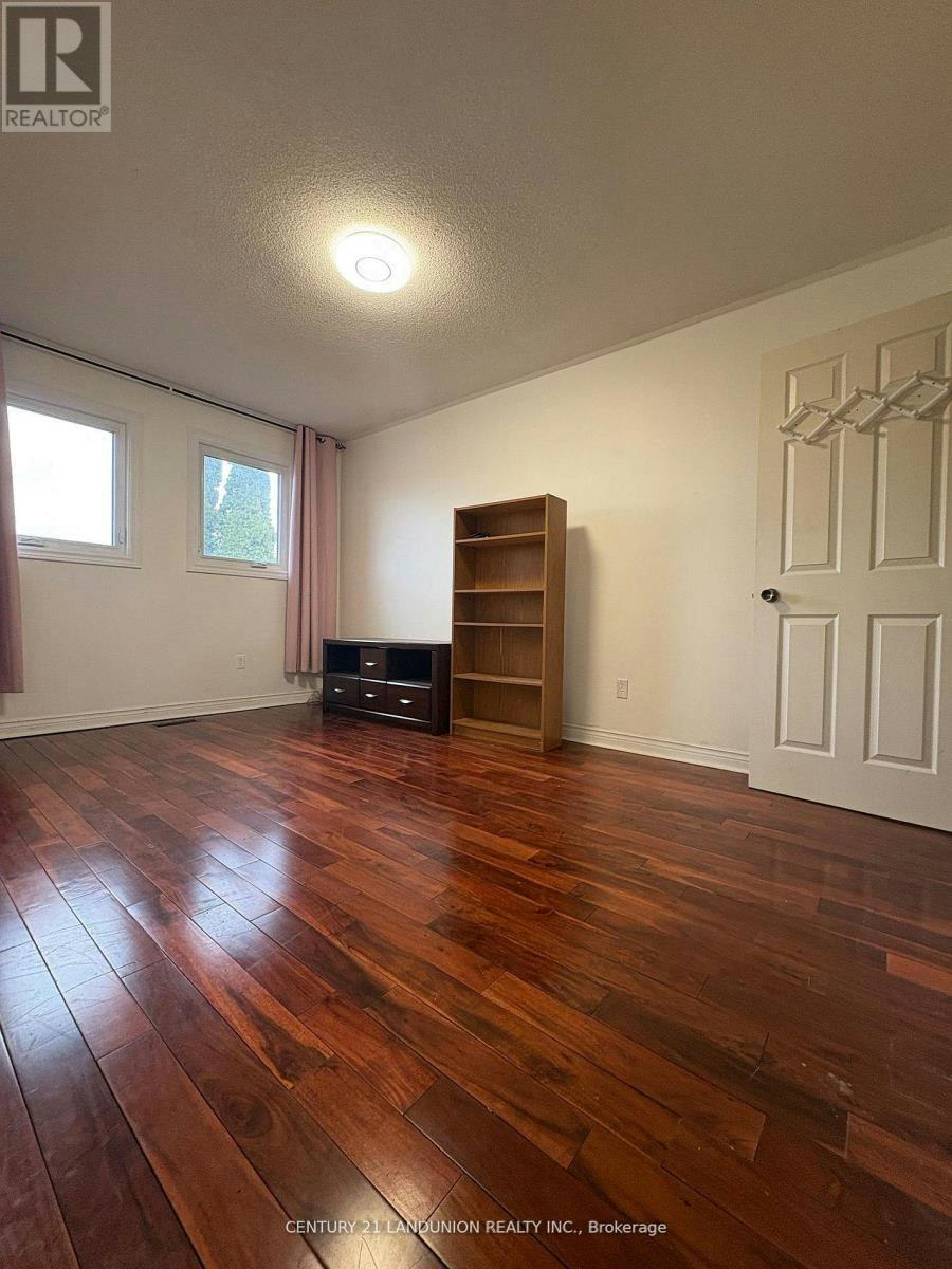 MAIN-48 Marchwood Crescent, Richmond Hill, ON, L4C 8M4 - 9