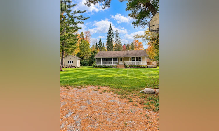 52 Grandview Crescent