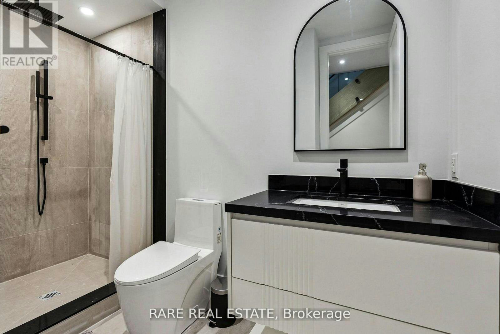 21 Twenty Ninth Street, Toronto, ON, M8W 3A9 - 20
