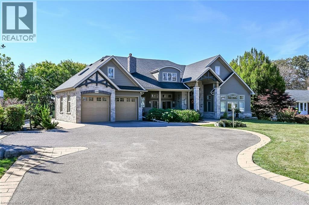 244 Mountain Brow Boulevard, Hamilton, ON, L8T 1A5