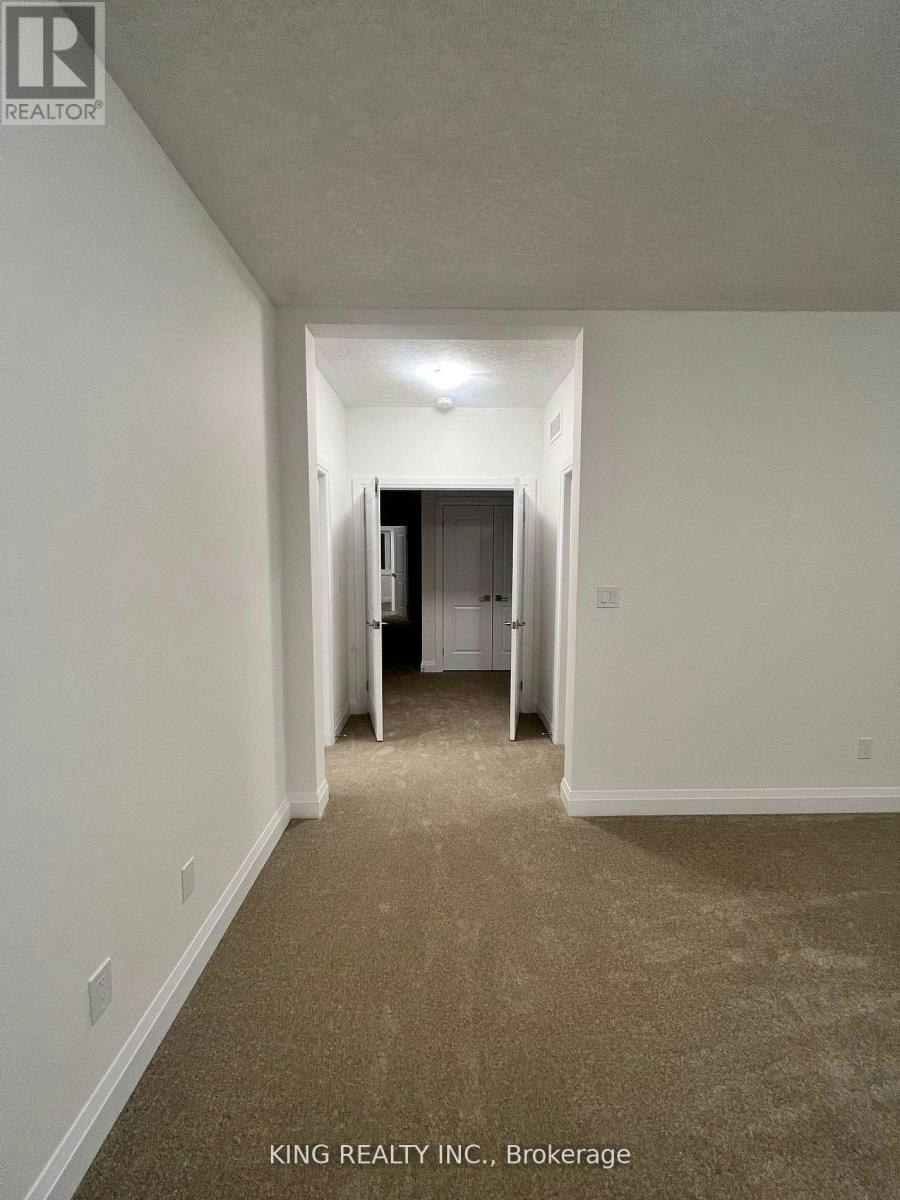 27 Carina Street, Kitchener, ON, N2E 0C9 - 14