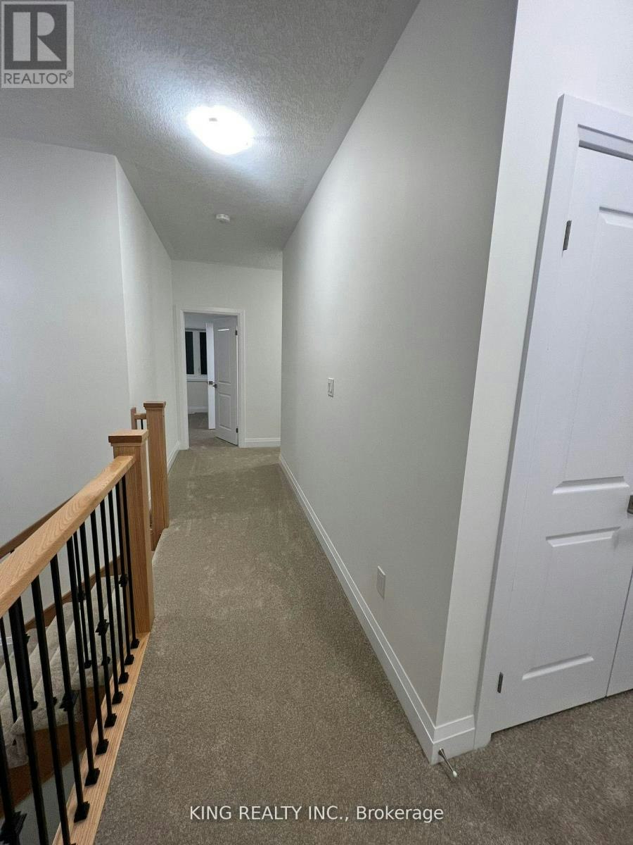 27 Carina Street, Kitchener, ON, N2E 0C9 - 9