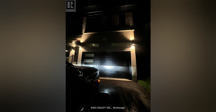 27 Carina Street, Kitchener, ON, N2E 0C9