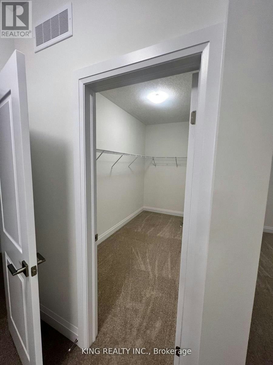 27 Carina Street, Kitchener, ON, N2E 0C9 - 13