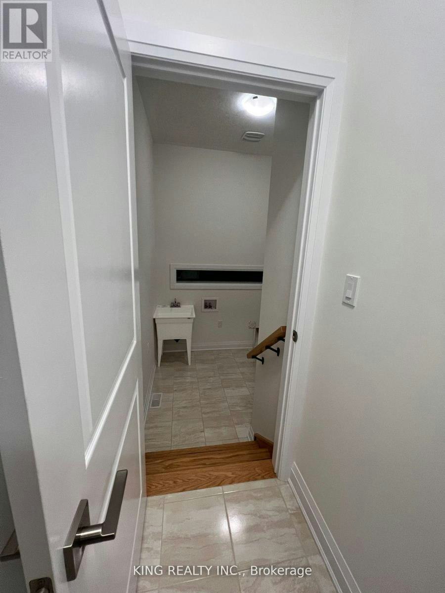 27 Carina Street, Kitchener, ON, N2E 0C9 - 23