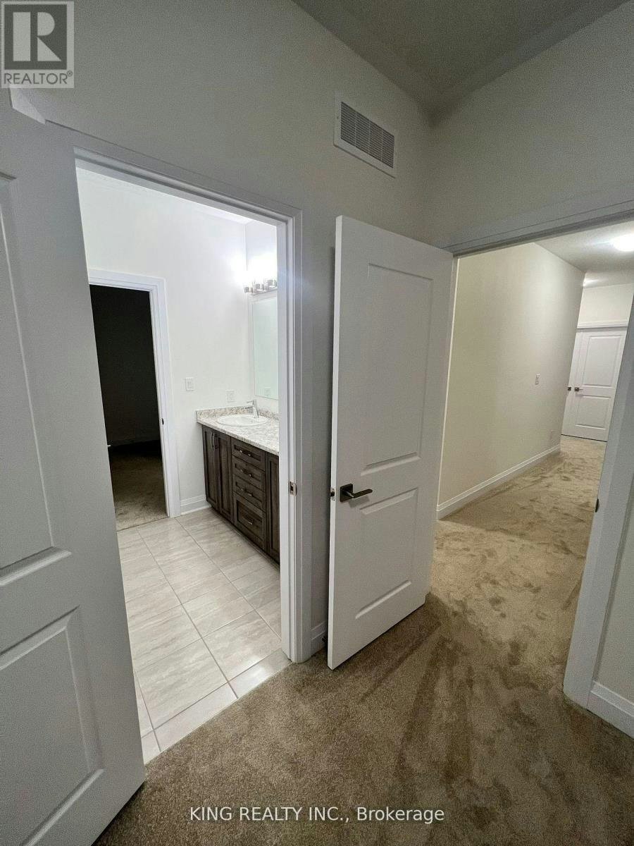 27 Carina Street, Kitchener, ON, N2E 0C9 - 6