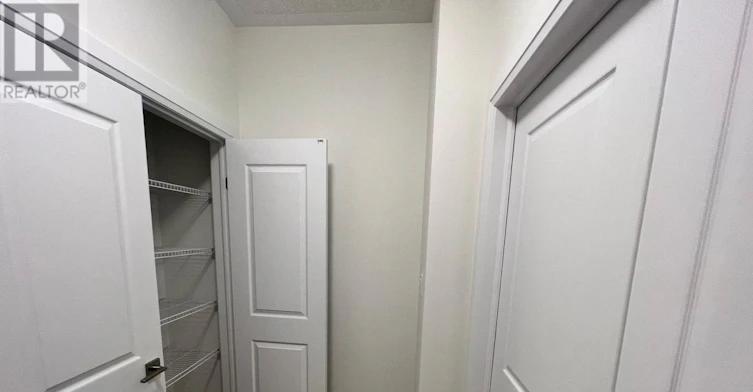27 Carina Street, Kitchener, ON, N2E 0C9 - 5