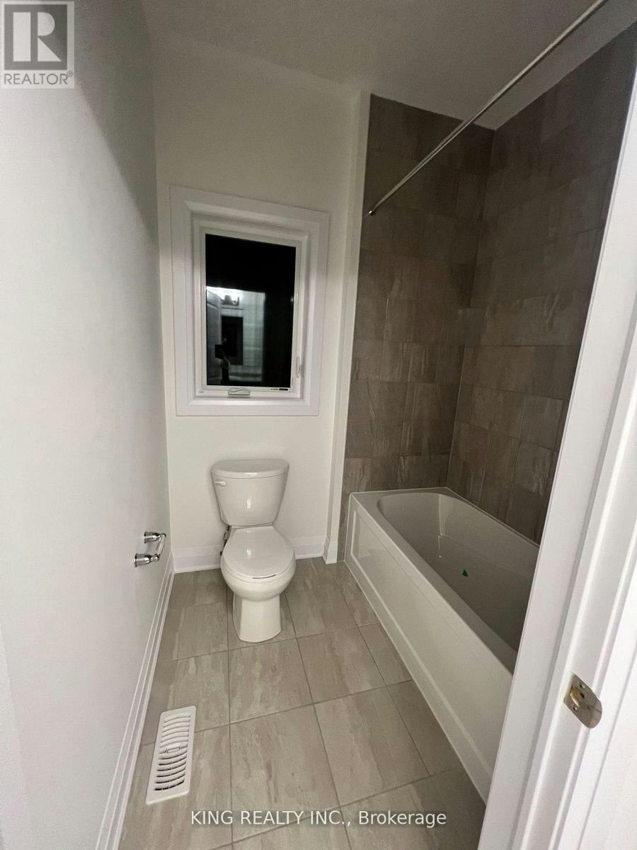 27 Carina Street, Kitchener, ON, N2E 0C9 - 3