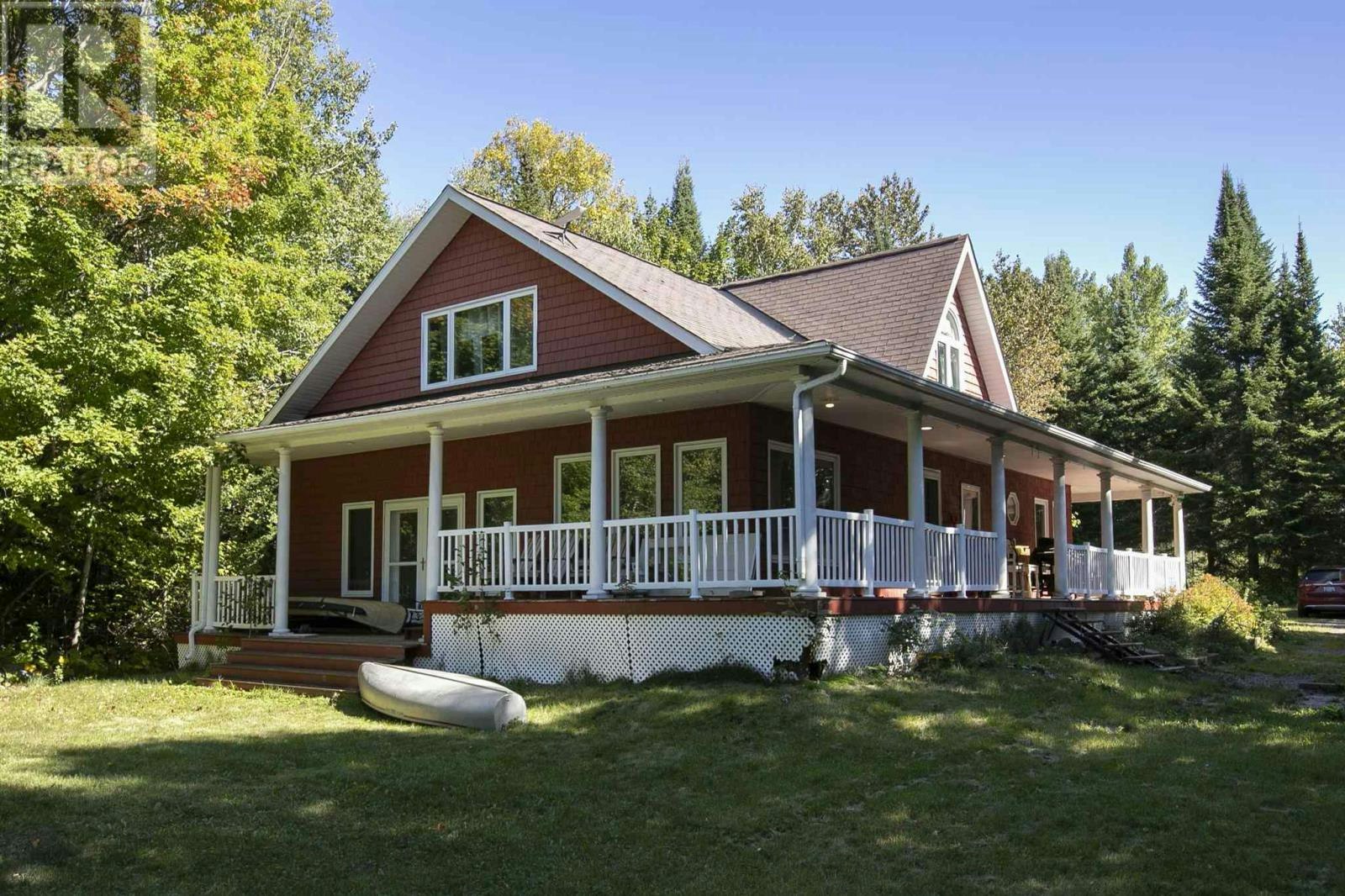 696 Lakeshore Dennis Dr Township S, Harmony, ON, P6A 6K4