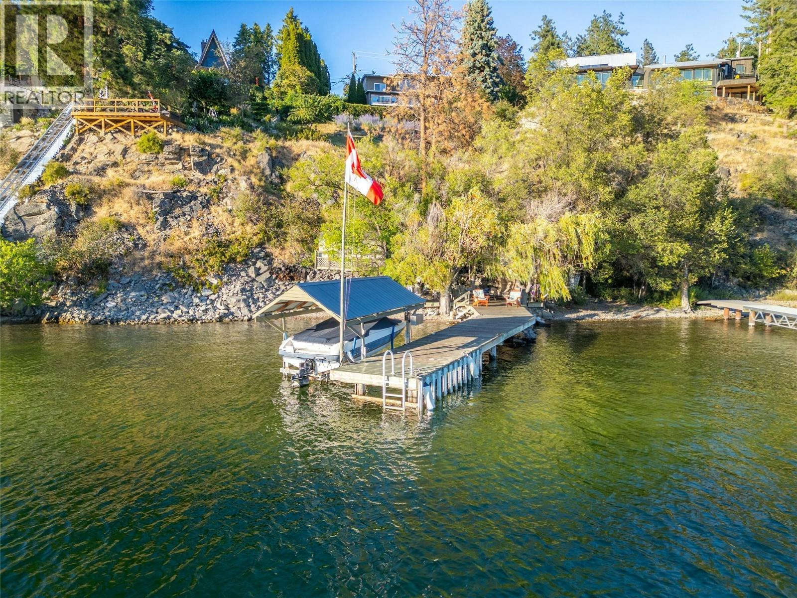 1988 Dewdney Road, Kelowna, BC, V1V 2C3