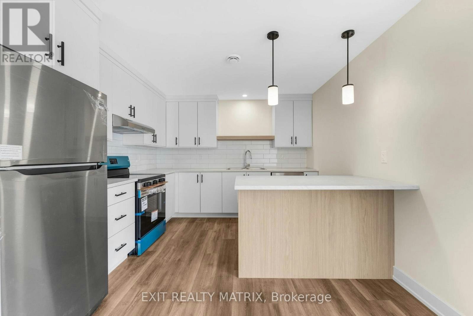 107-333 Belfort Street, Russell, ON, K0A 1W0 - 2