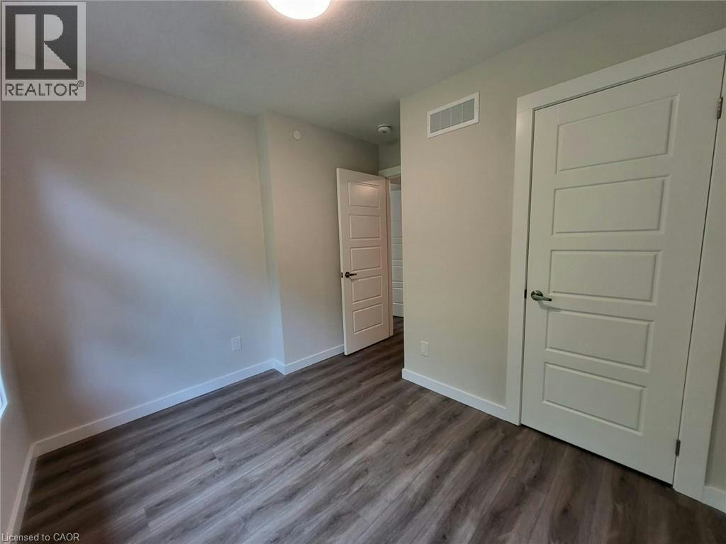 A15-118 Gravel Ridge Trail, Kitchener, ON, N2E 0B8 - 3
