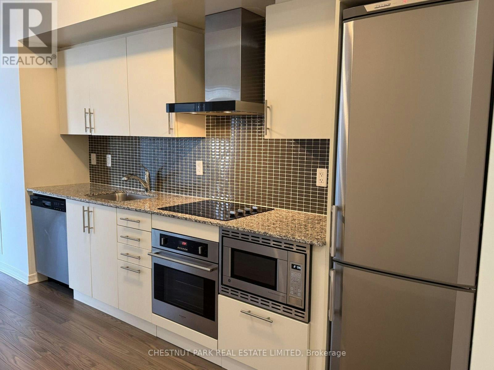 1711-352 Front Street W, Toronto, ON, M5V 0K3 - 4