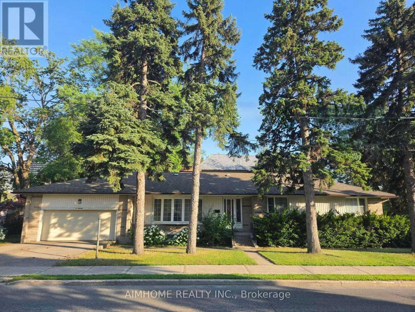 25 Burbank Drive, Toronto, ON, M2K 1M7