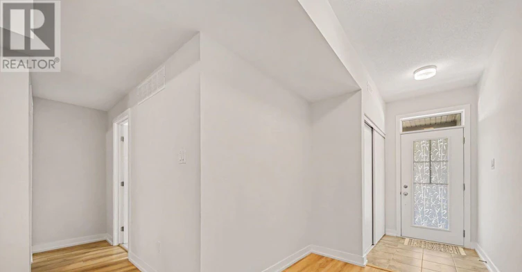 214 Anyolite Private, Ottawa, ON, K2J 7J3 - 4