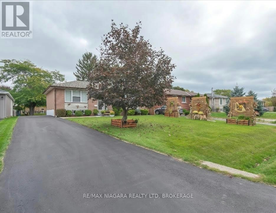 10 First Avenue, Port Colborne, ON, L3K 5N4