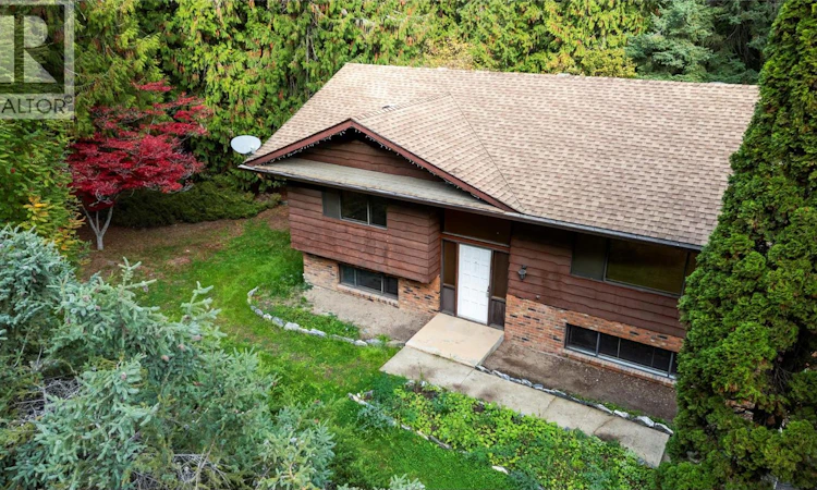 2455 Forest Drive