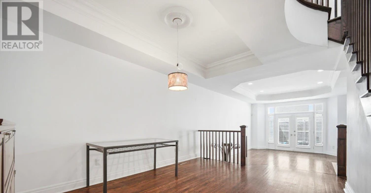 246 Walmer Road, Toronto, ON, M5R 3R7 - 6