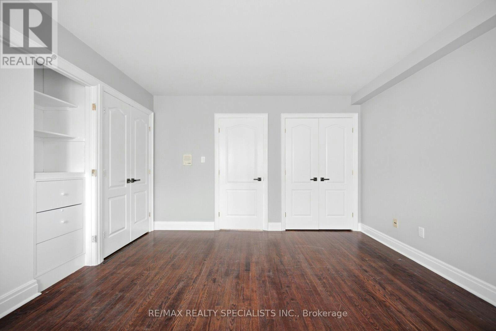 246 Walmer Road, Toronto, ON, M5R 3R7 - 32