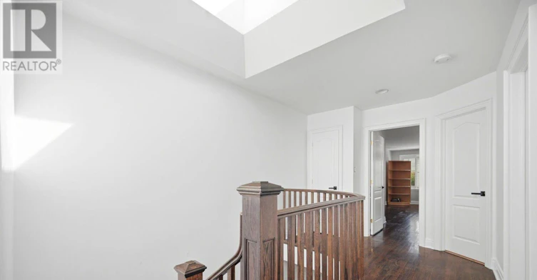 246 Walmer Road, Toronto, ON, M5R 3R7 - 27