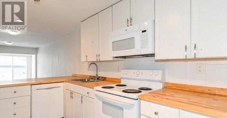 C, MAIN-236 Highfield Road, Toronto, ON, M4L 2V5