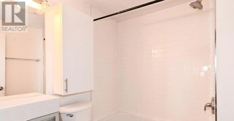 C, MAIN-236 Highfield Road, Toronto, ON, M4L 2V5 - 9