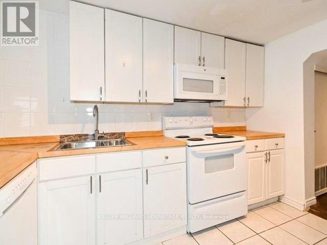 C, MAIN-236 Highfield Road, Toronto, ON, M4L 2V5 - 2