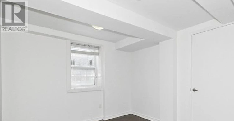 C, MAIN-236 Highfield Road, Toronto, ON, M4L 2V5 - 10