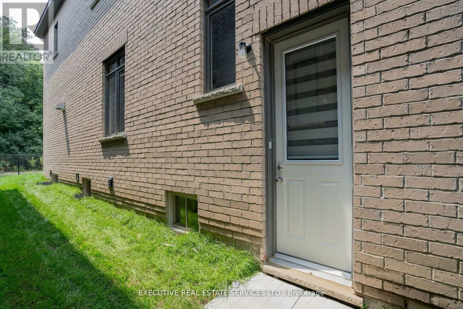 158 Petch Avenue, Caledon, ON, L7C 4L1 - 14