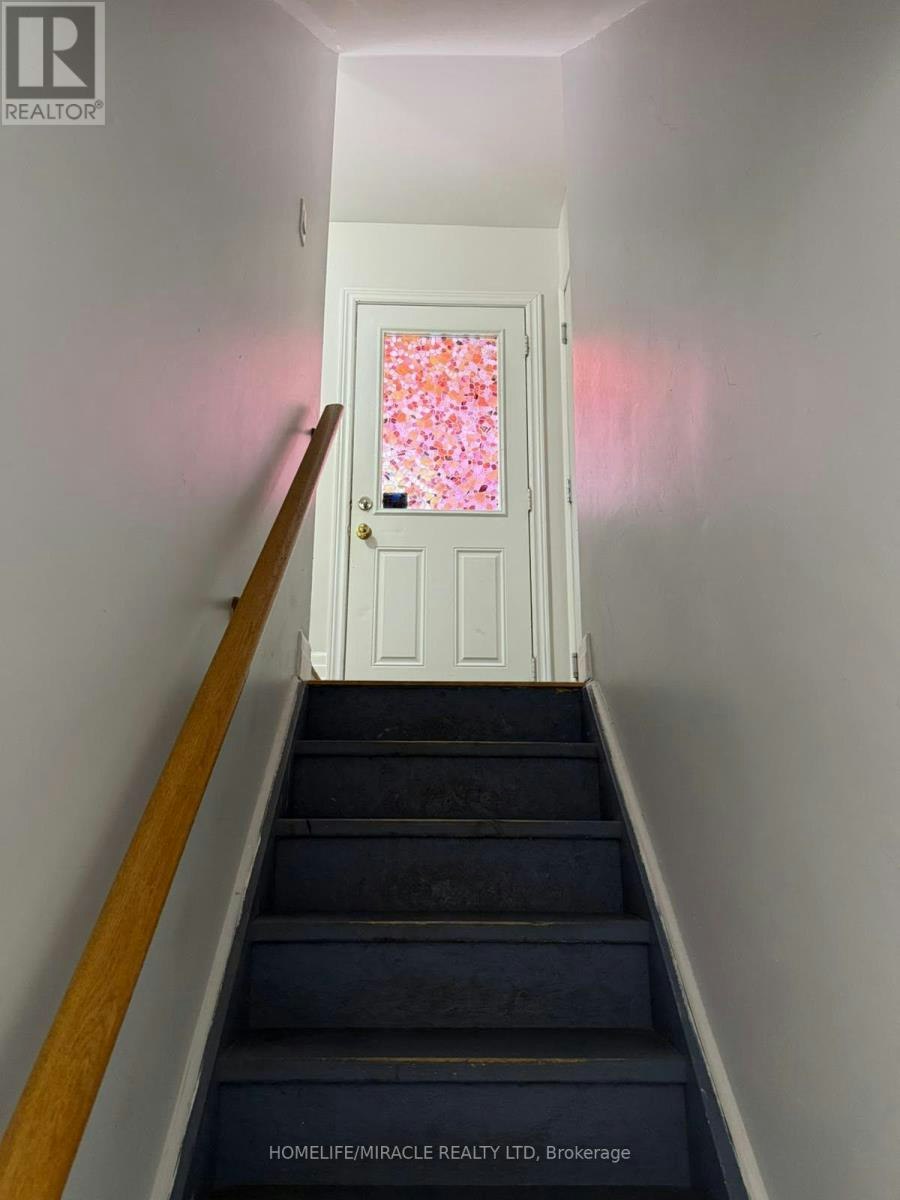 66 Portstewart Crescent, Brampton, ON, L6X 0R6 - 2