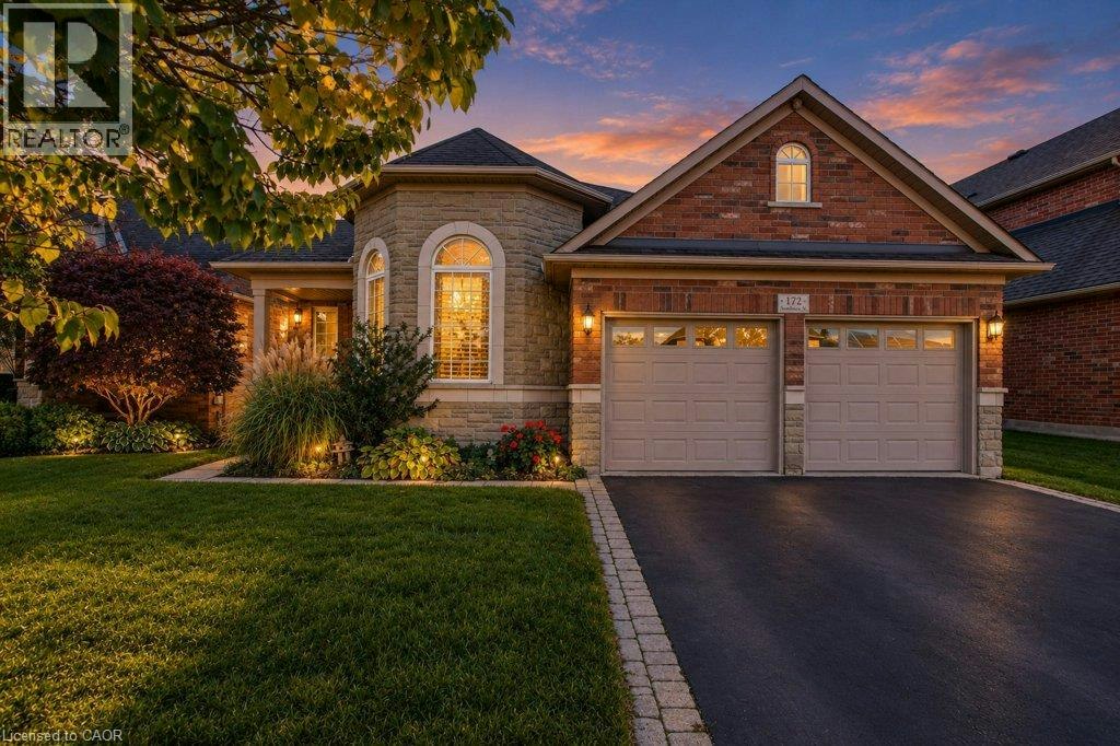172 Valmont Court, Hamilton, ON, L9G 5A1