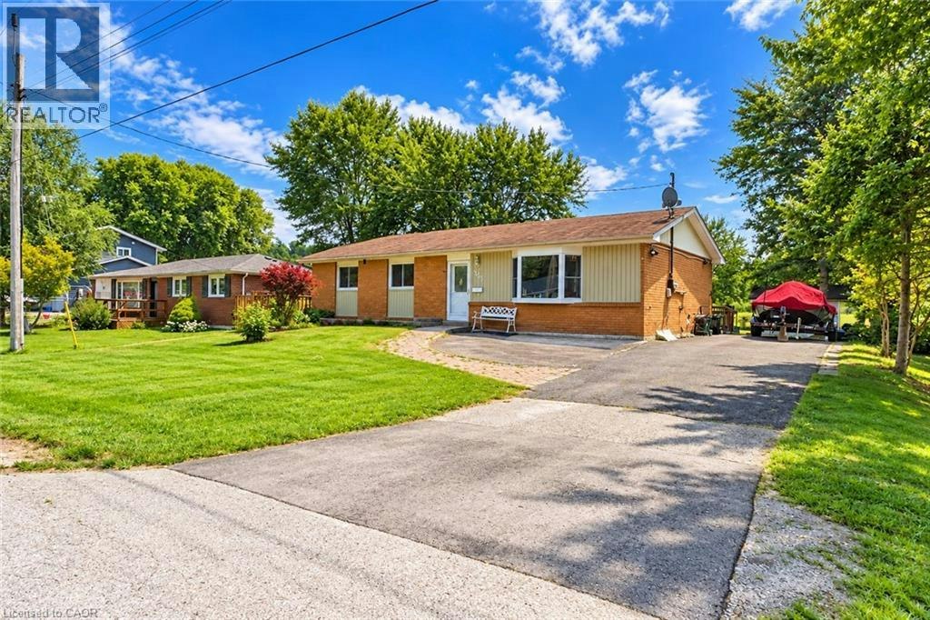365 Adeline Drive, Georgina, ON, L4P 3C4