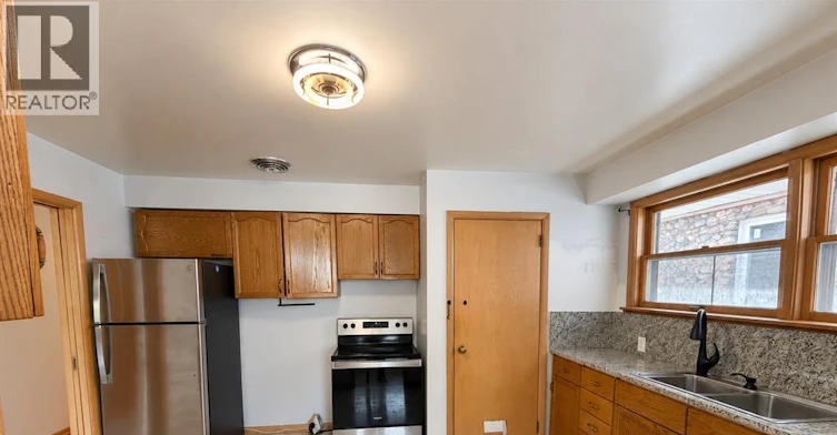 1425 Giles Boulevard East, Windsor, ON, N9A 4H2 - 8
