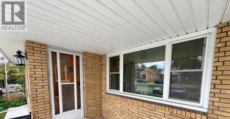 1425 Giles Boulevard East, Windsor, ON, N9A 4H2 - 3