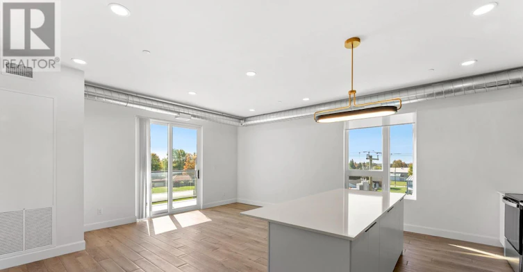 301-228 Mcconnell Street, Exeter, ON, N0M 1S3 - 9