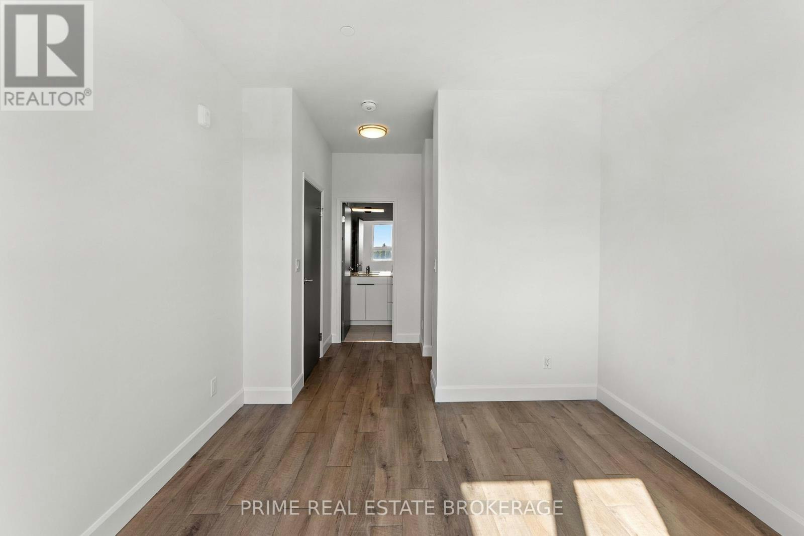301-228 Mcconnell Street, Exeter, ON, N0M 1S3 - 14