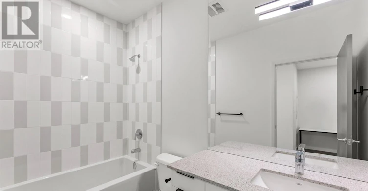 104-228 Mcconnell Street, Exeter, ON, N0M 1S3 - 12