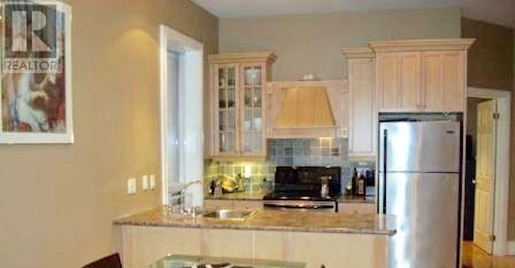 B-314 Avenue Road, Toronto, ON, M4V 2H3 - 2