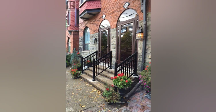 B-314 Avenue Road, Toronto, ON, M4V 2H3