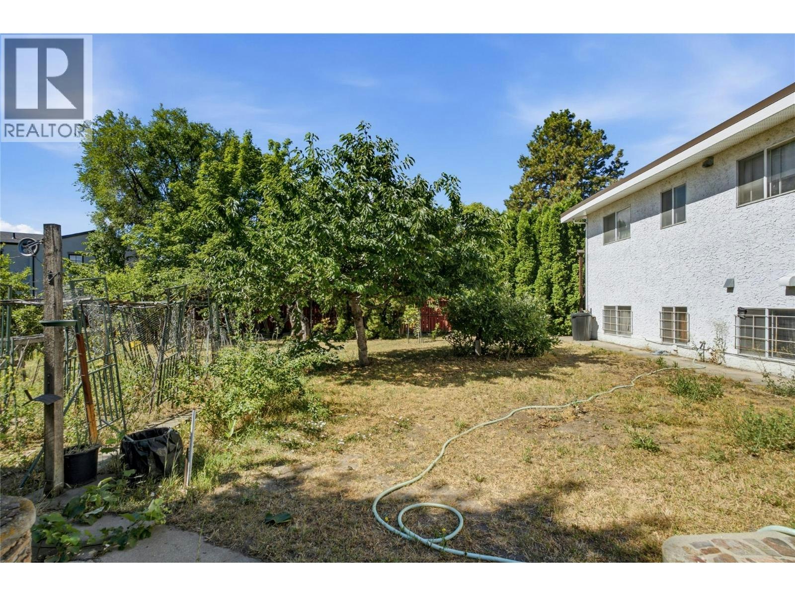 766 Coopland Crescent, Kelowna, BC, V1Y 2V1 - 10